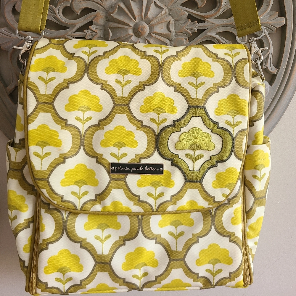 PETUNIA PICKLE BOTTOM diaper bag